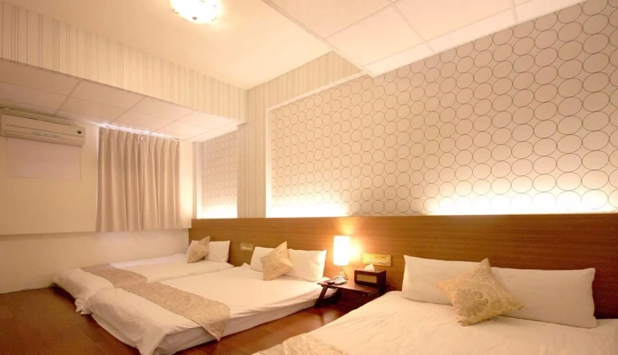 Standard Sextuple room
