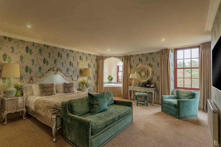 Double Suite