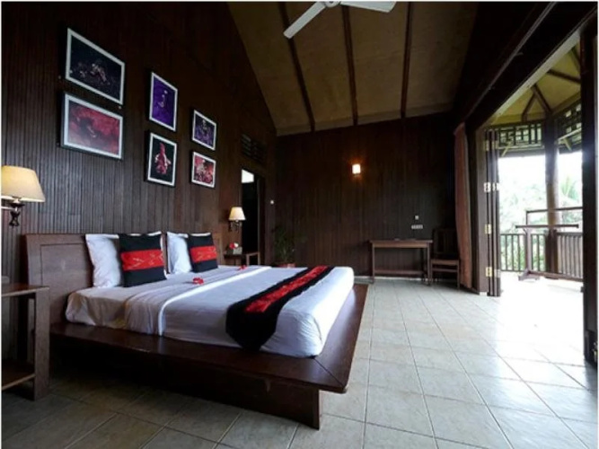 Black Sand Dive Retreat