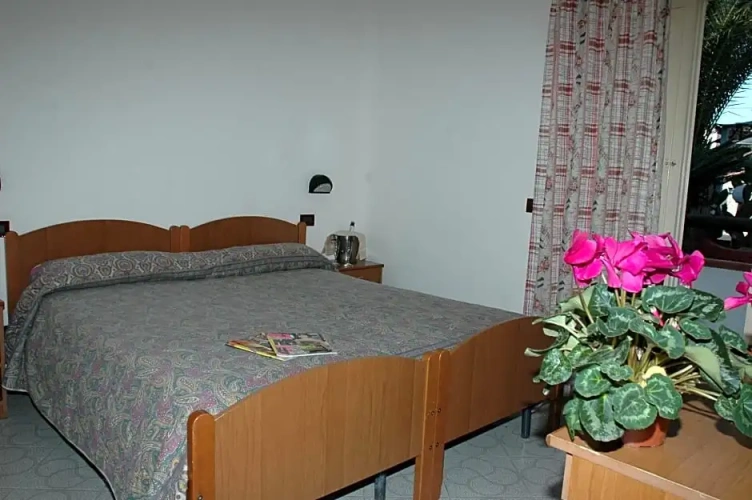 Economy Quadruple room