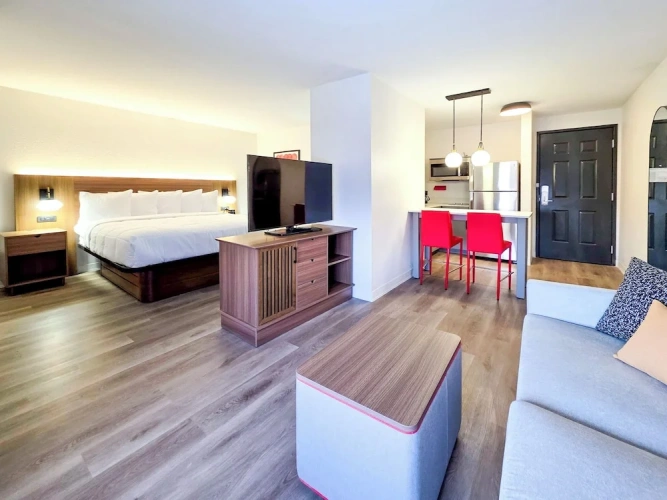 Deluxe Double Suite