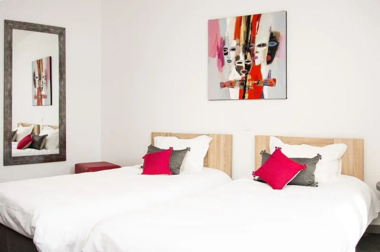 2 Bedrooms Suite