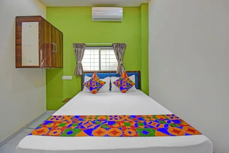 Fabhotel Stay Inn Lodge