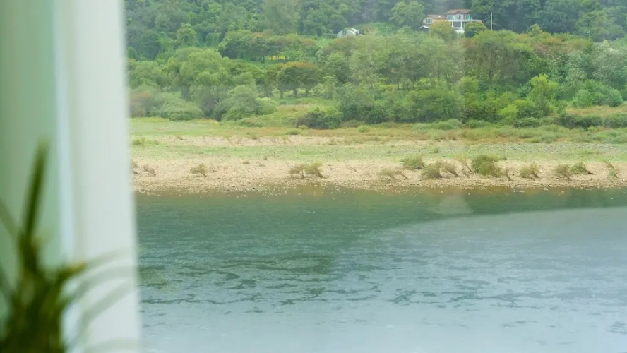 Danyang Greennarae Dokche Poolvilla Pens