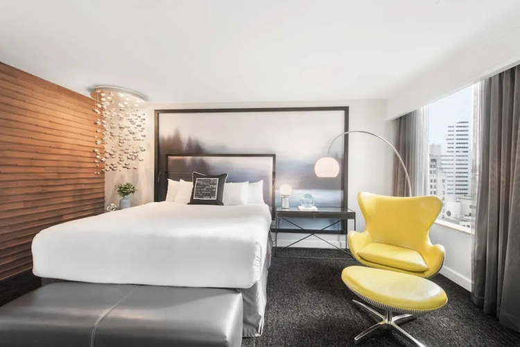 Double Suite with water view