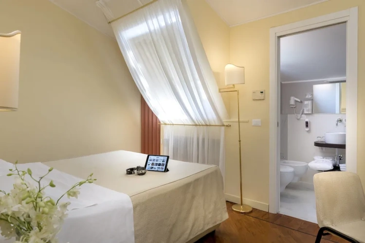 Standard Double room with balcony