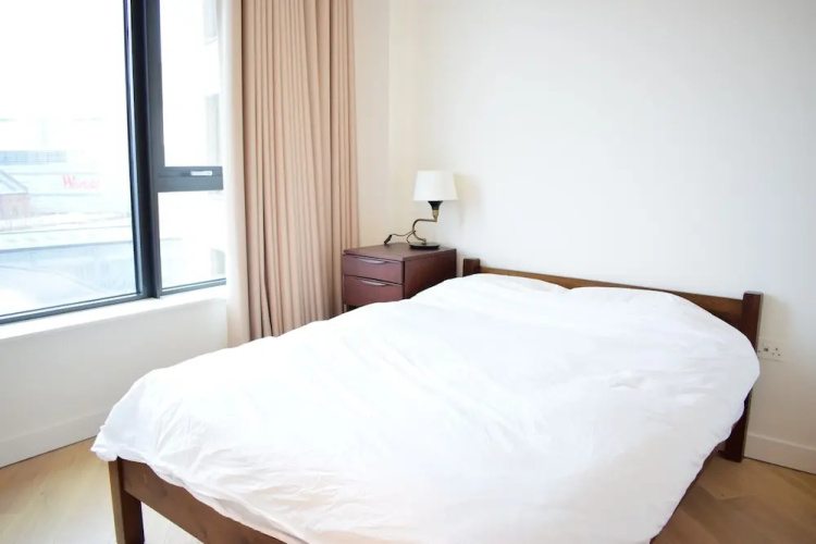 Shepherds Bush 1 Bedroom Flat