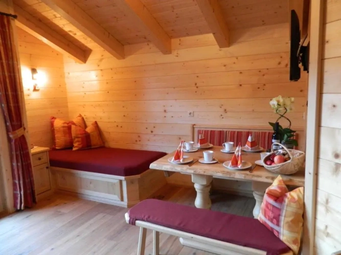 1 Bedroom Apartment with mountain view