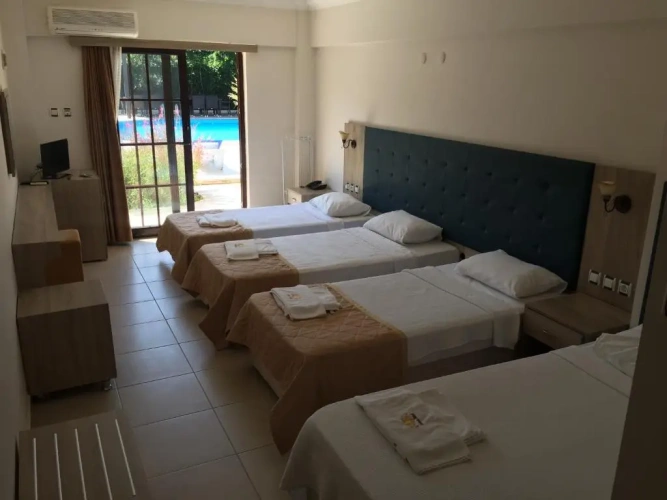 Standard Quadruple room