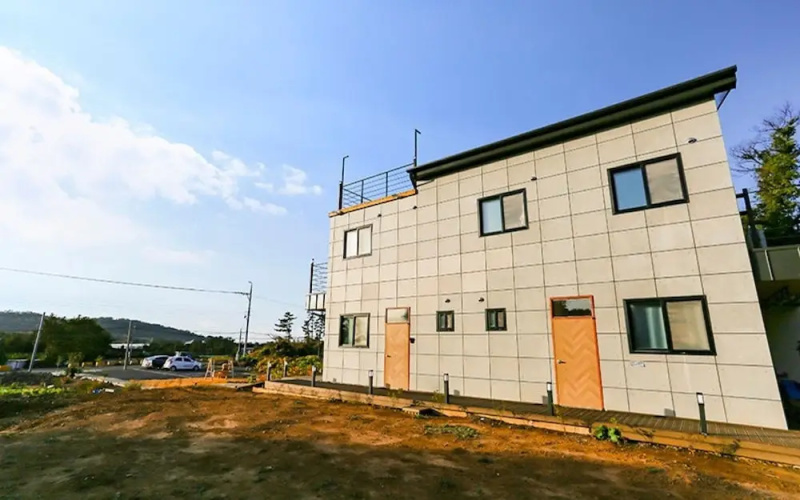 Starlight House