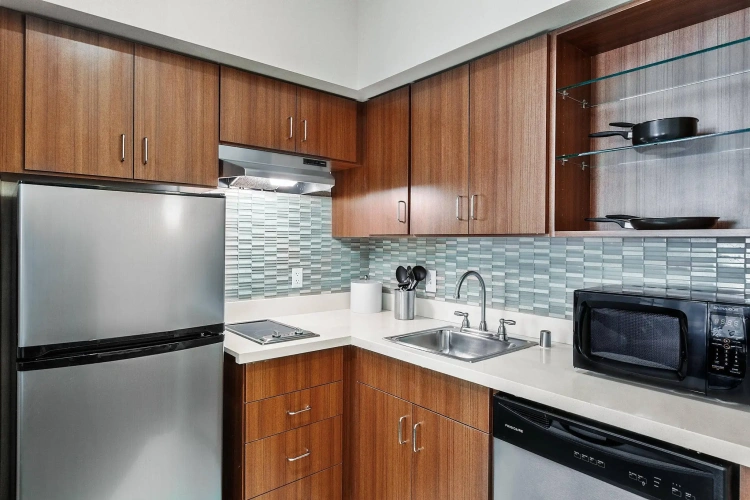 1 Bedroom Quadruple Suite