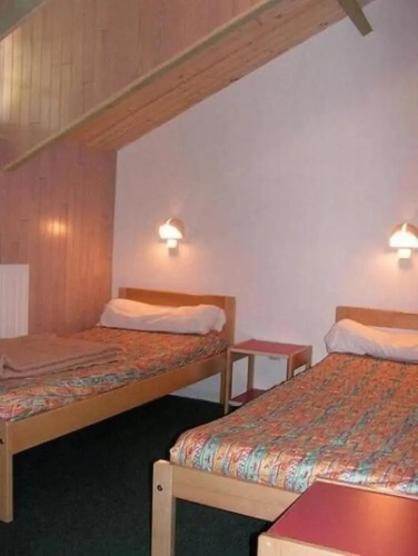 Auberge De Jeunesse De Saintes