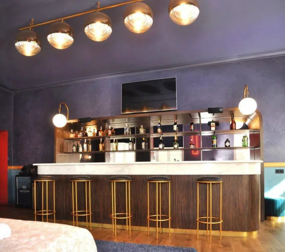 Amsterdam Hotel