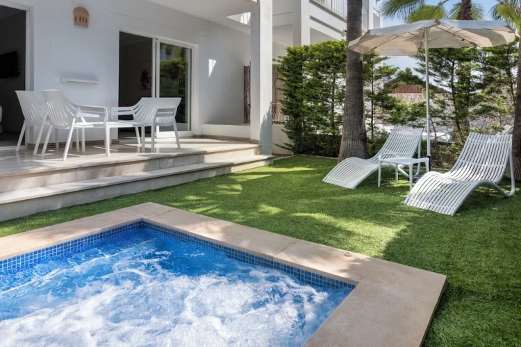 1 Bedroom Premium Apartment