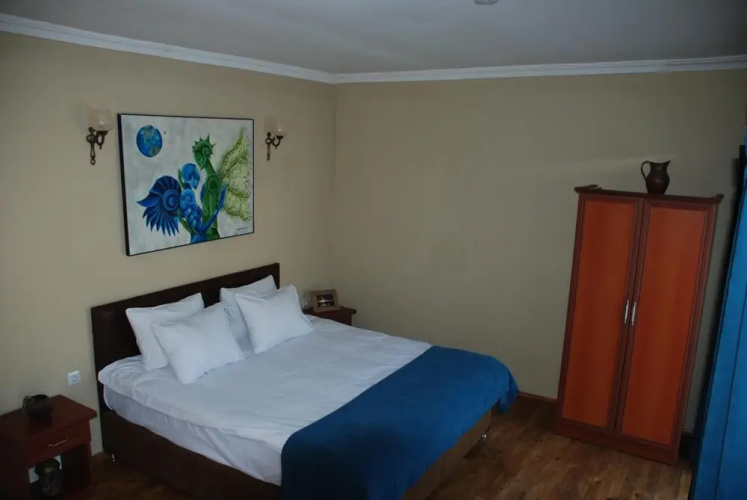 Utopia Lodge Hotel