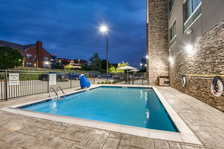 Holiday Inn Express Suites Dallas North Addison photo 20