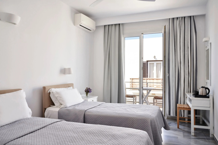 Polos Hotel