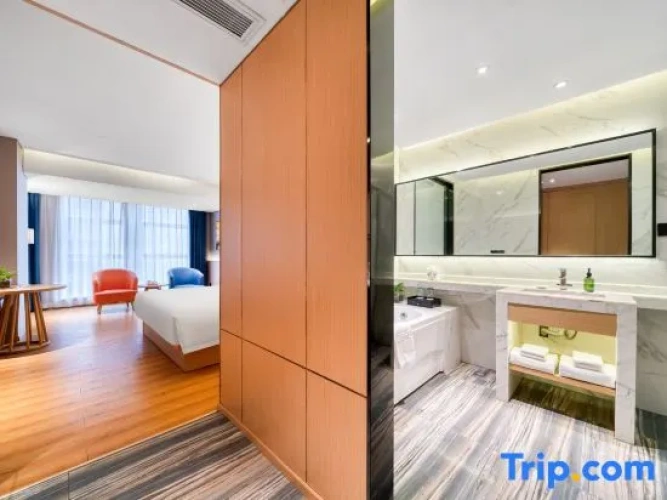 Standard Double room with view