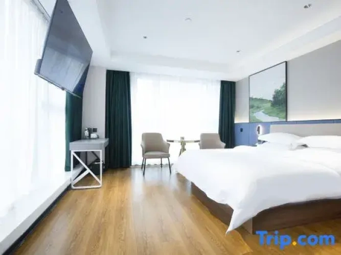 Standard Double room with view