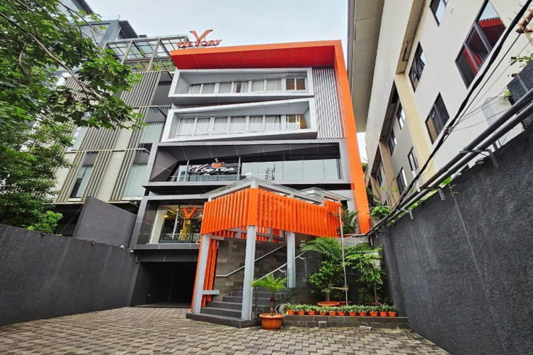 Victory Hotel