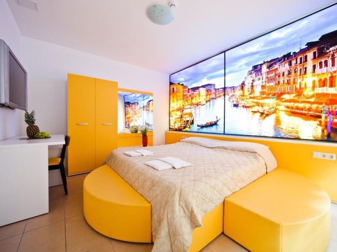 Deluxe Double room
