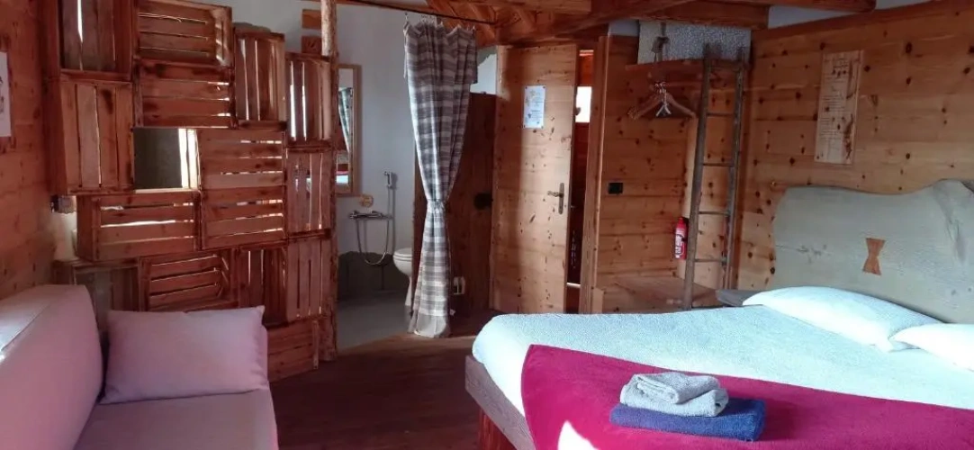 Classic Quadruple room