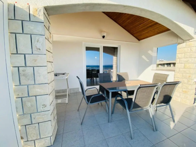 Apartments Batela