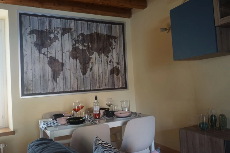 La casa di Edone