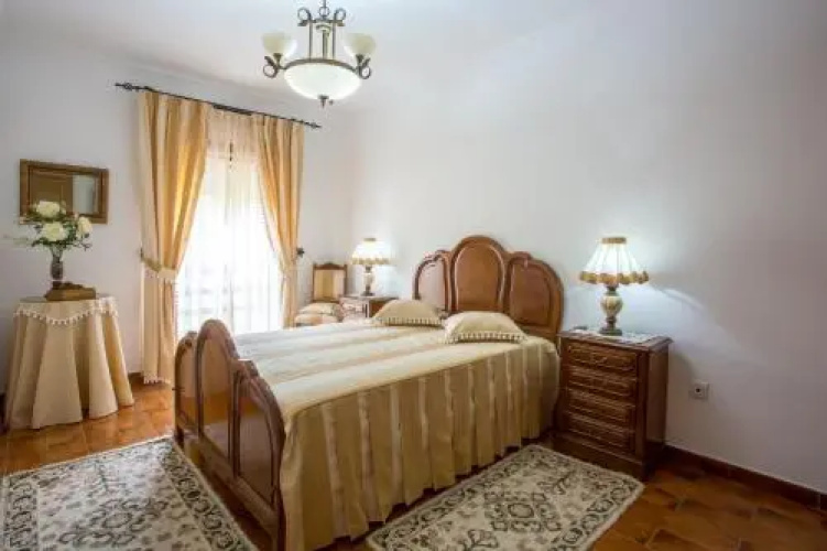 Elegant Sea View Apartment