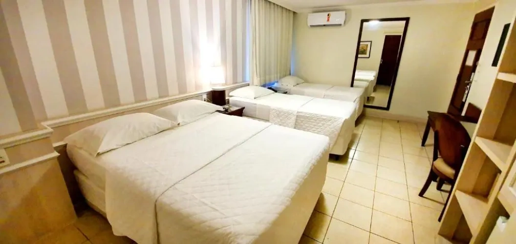 Standard Triple room
