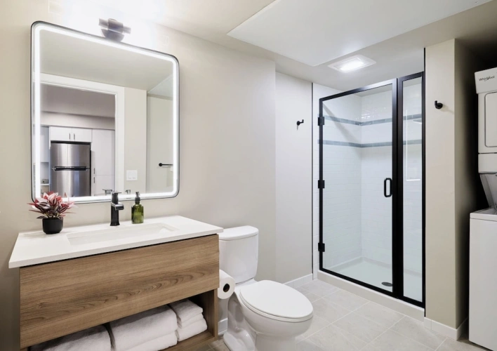 1 Bedroom Suite