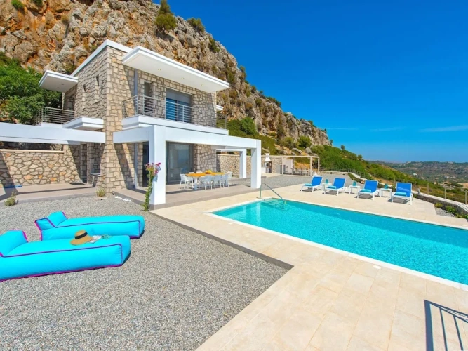 Villa with balcony