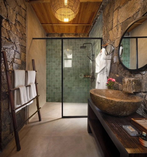 Royal Double room with balcony and with mountain view