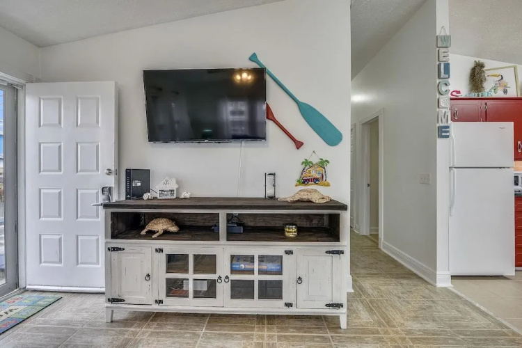 Casa Del Sol by Book That Condo