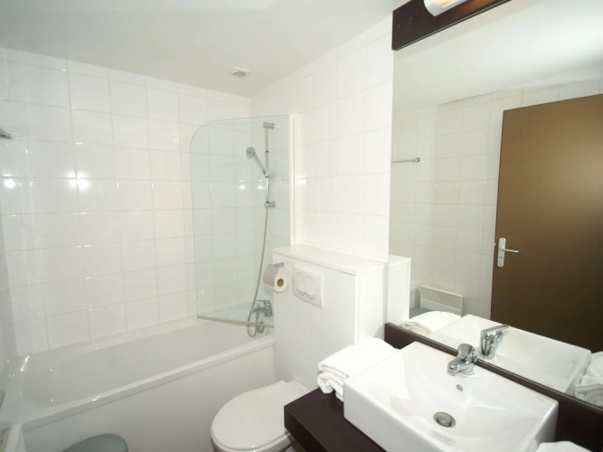 Nice Apartment With two Bathrooms in the Beautiful Valjoly