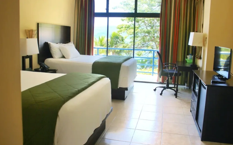 Standard room with balcony