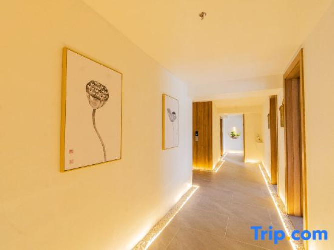 Four Seasons Breeze Homestay