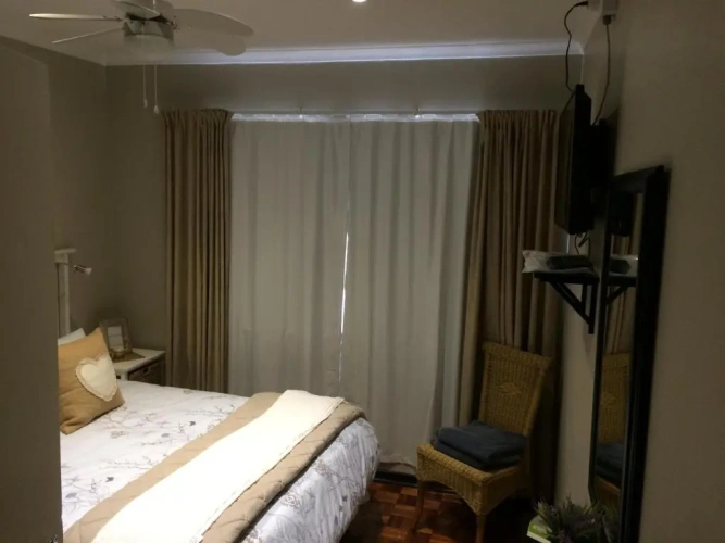 3 Bedrooms Apartment