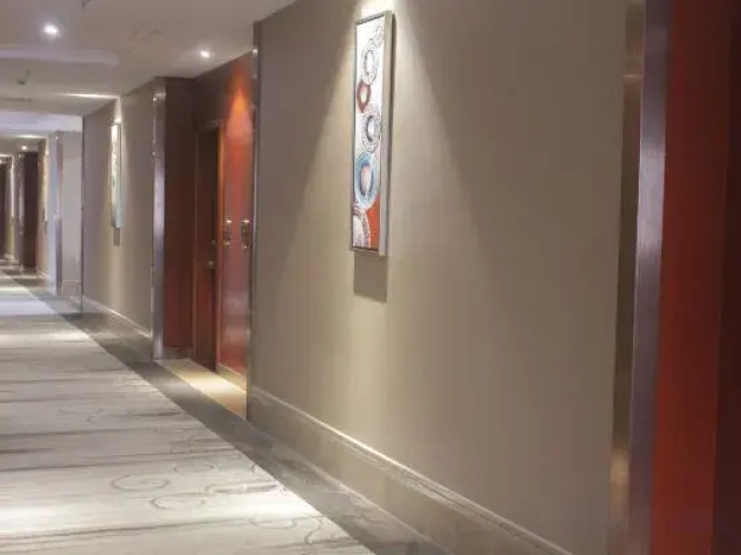 Boying Business Hotel