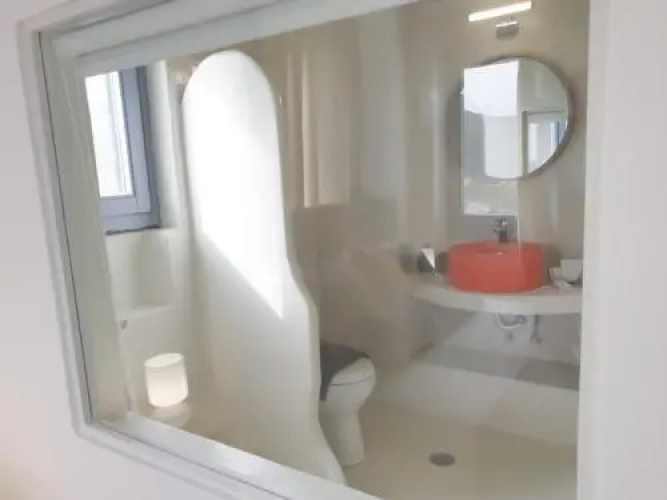Thomas House Katapola Chora