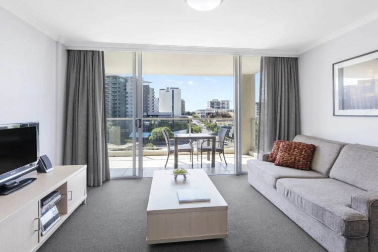 Oaks Brisbane Lexicon Suites