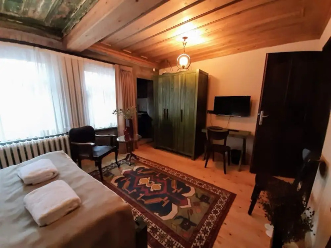 Maria Balat Hotel