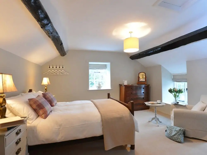Llan Cottage