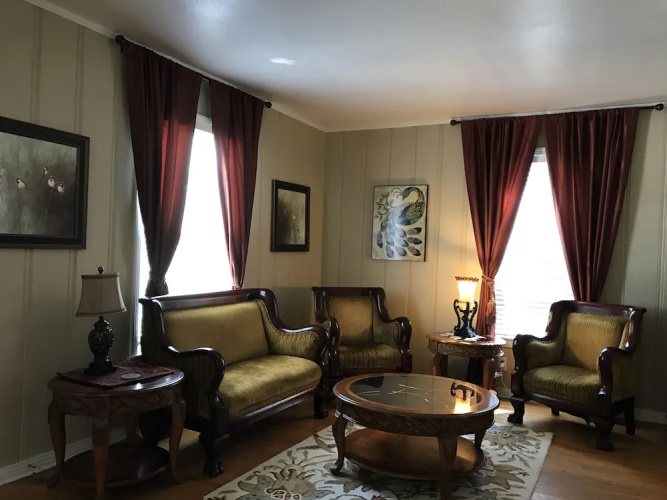 Sassafras Inn