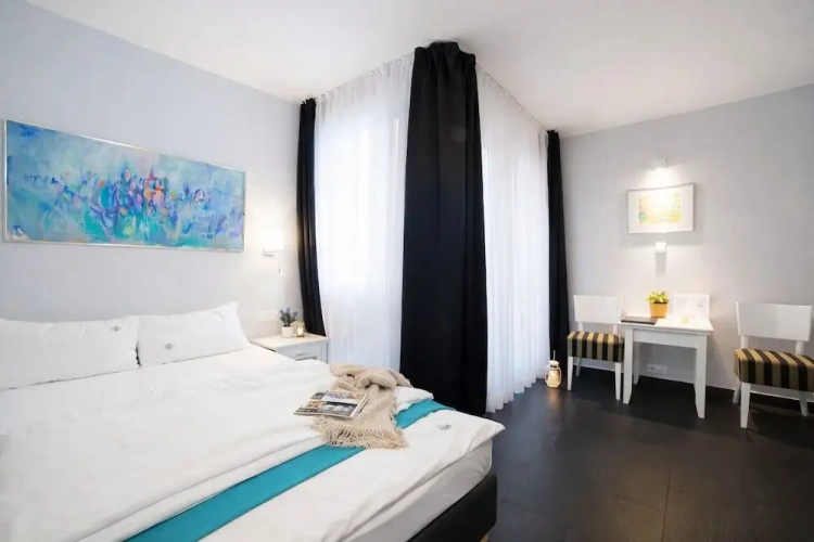 Standard Double room with balcony