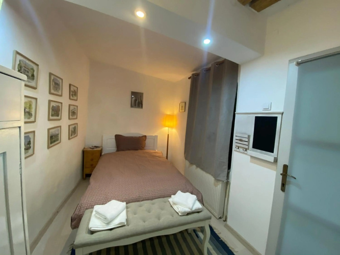 Lyric Studio