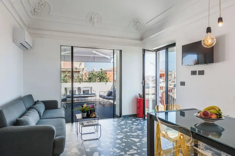 Grimaldi Terrace Apts by Wonderful Italy