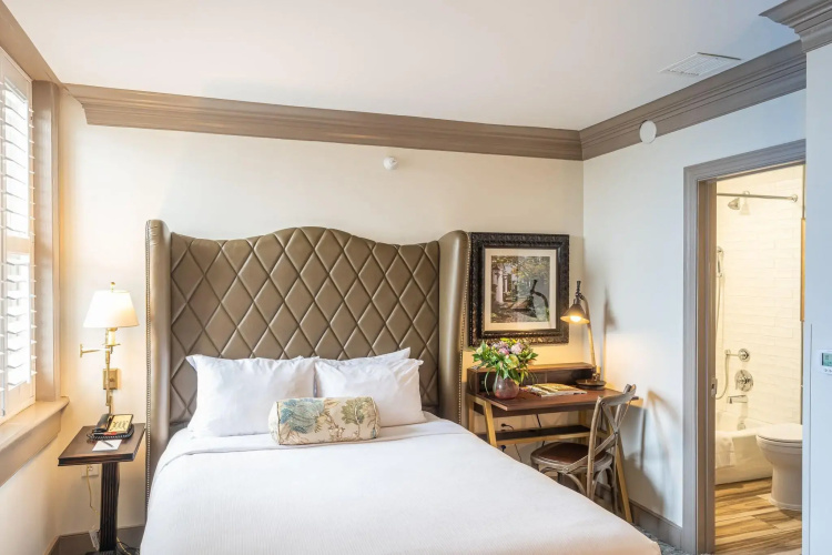 Andrew Pinckney Inn