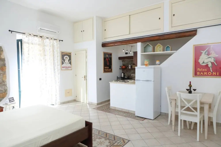 Central Apartment With Balcony