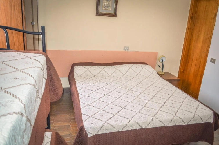 Economy Quadruple room